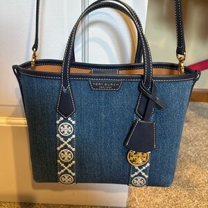 Tory Burch Perry Small Tote